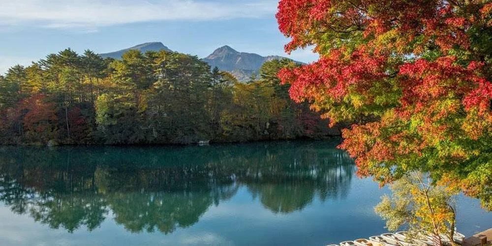 五色沼・磐梯山